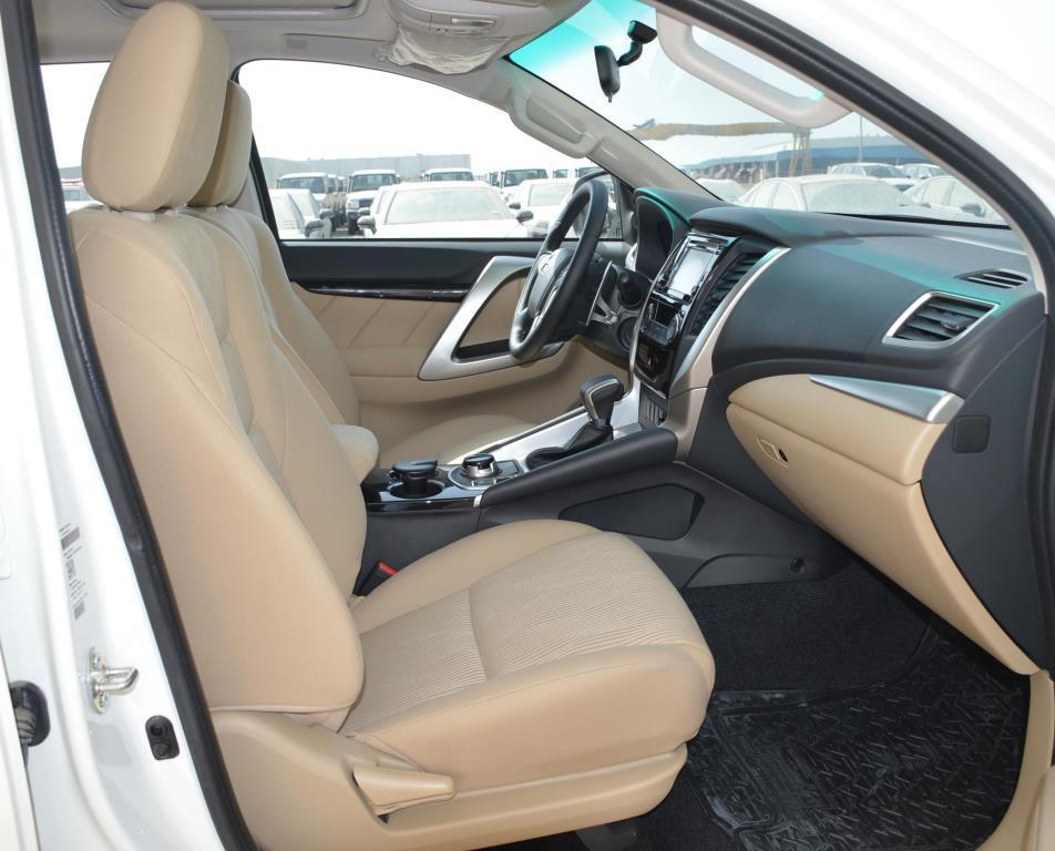 Gallery image of  {"id":1314,"name":"Montero","company_id":48,"type_id":1,"created_at":"2025-02-06T17:53:18.000000Z","updated_at":"2025-02-06T17:53:18.000000Z"}